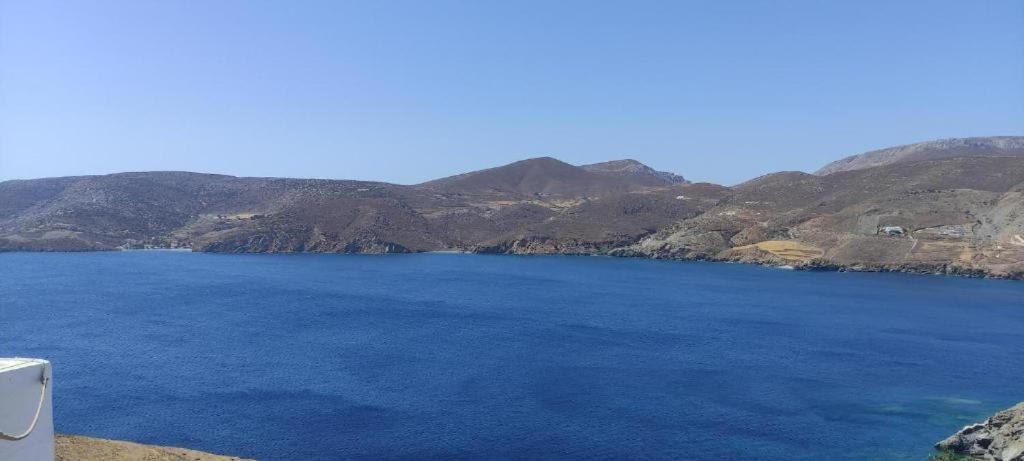 Asvestoti Mesonettes Blue Light Σιελ Μεζονετεs Pera Gyalos Exterior foto